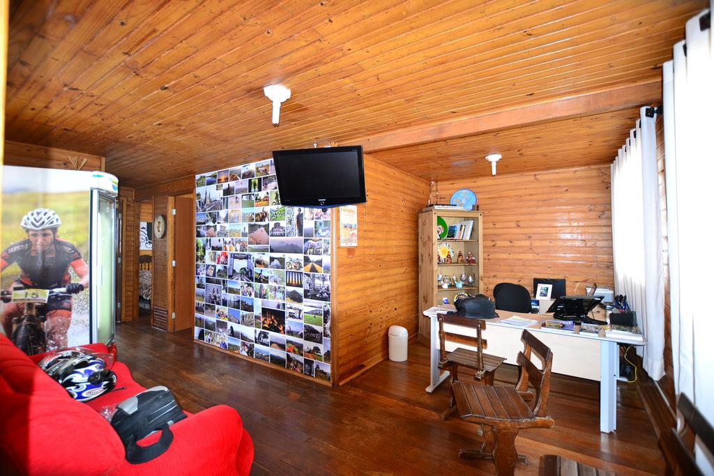 Hostel Cuesta Botucatu Bagian luar foto