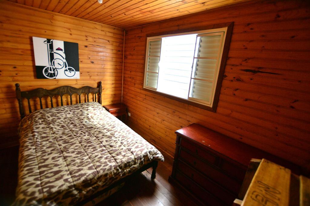 Hostel Cuesta Botucatu Bagian luar foto
